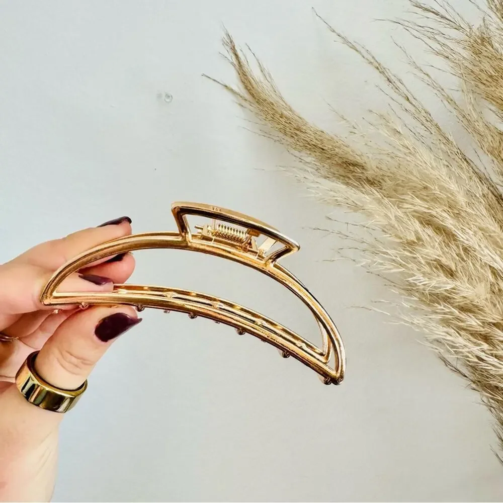NEW ANTHROPOLOGIE Jumbo XL Crescent Moon Open Gold Metal Hair Claw Clip Set 2